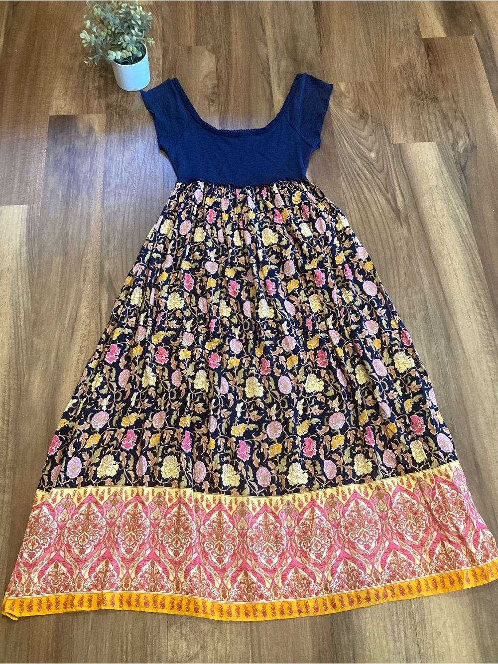 NATURAL LIFE Floral Bohemian Style Dress Size S, Can Fit M